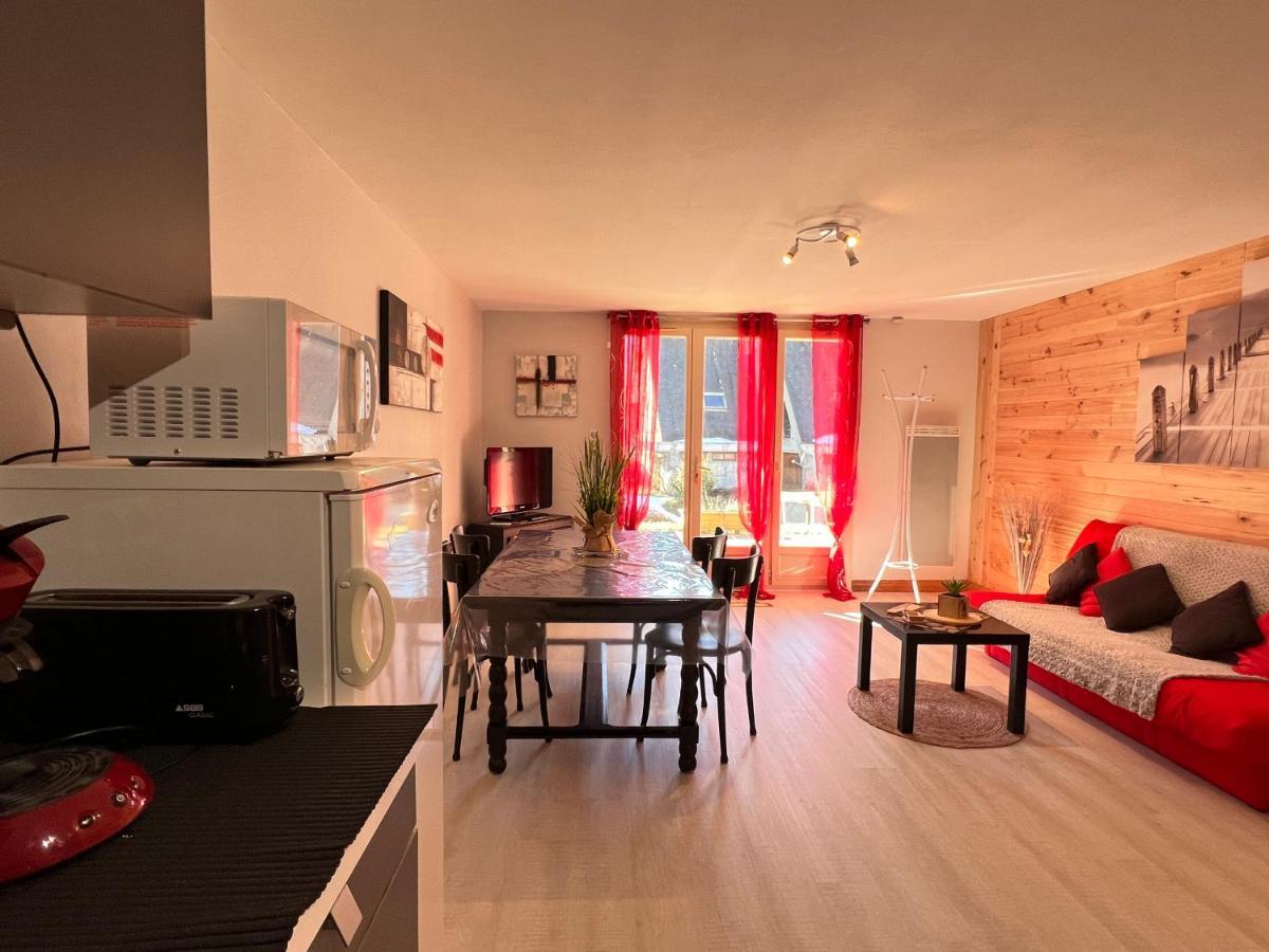 T2 Ensoleille. Terrasse Et Vaste Jardin Commun Διαμέρισμα Cauterets Εξωτερικό φωτογραφία